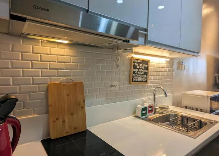 D'den At Smdc Air Makati 1br Bay View Apartment