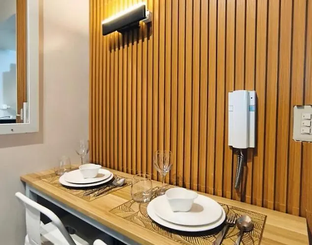 D'den At Smdc Air Makati 1br Bay View *